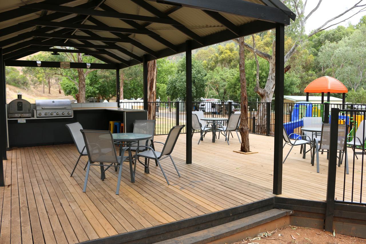 מלון Adelaide Brownhill Creek Tourist Park מראה חיצוני תמונה